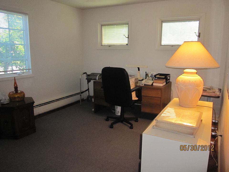 1st image of 275 E Shore Dr