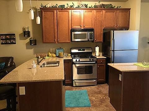4th image of 2150 S Main St Suite 319