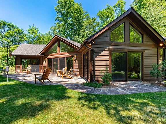 4th image of 29 Gardner Dr