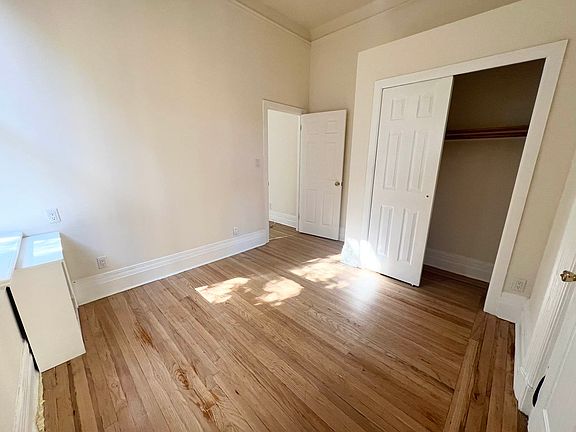 3rd image of 210 W 16th St #44G
