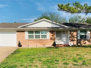 820 Bluebonnet Ln, Mesquite, TX