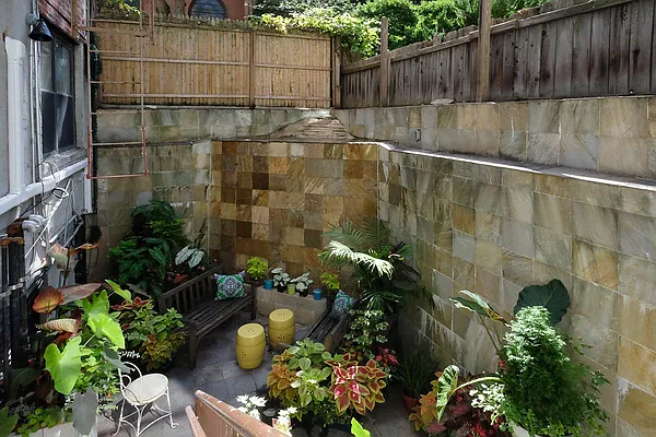 Rented by CG Realty | media 47