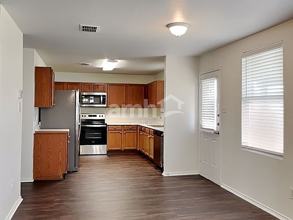 4th image of 6320 Saint James Pl