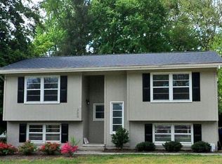 320 Compton Rd, Raleigh, NC 27609