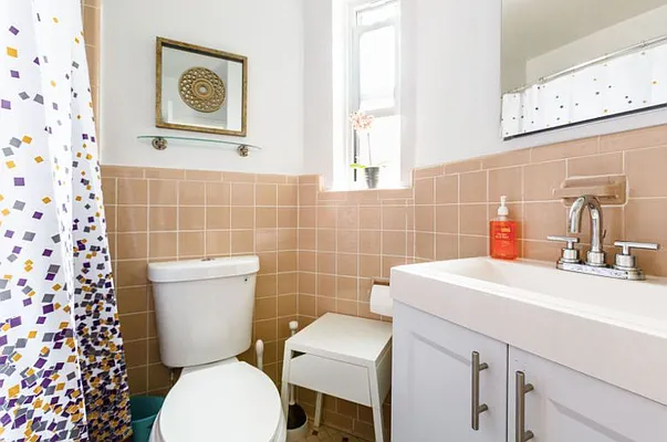 Rented by Nest Seekers International | media 13