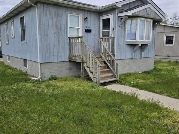 1231 Logan St, Hammond, IN 46320