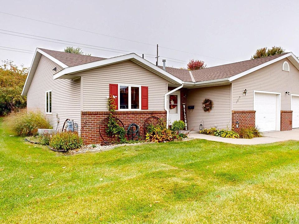 1st image of 2610 9th St SW