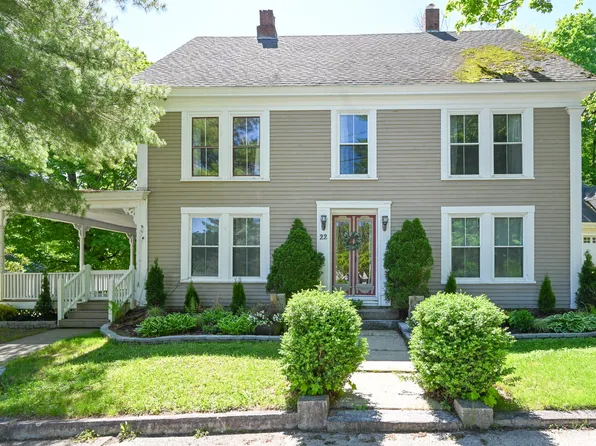 22 High Road, Cornish, ME 04020
