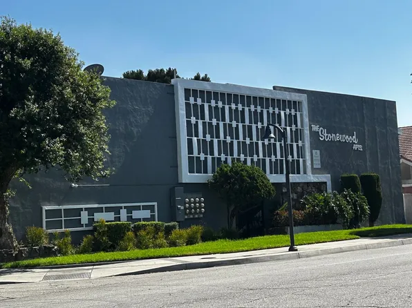 Stonewood Apartments