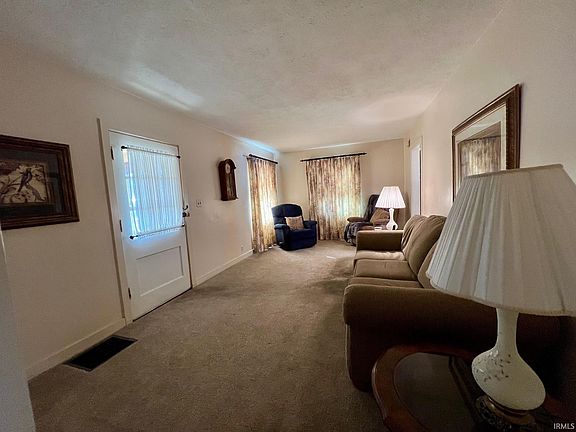 4th image of 1814 Taylor Ave