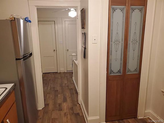 5th image of 202 Park Ave