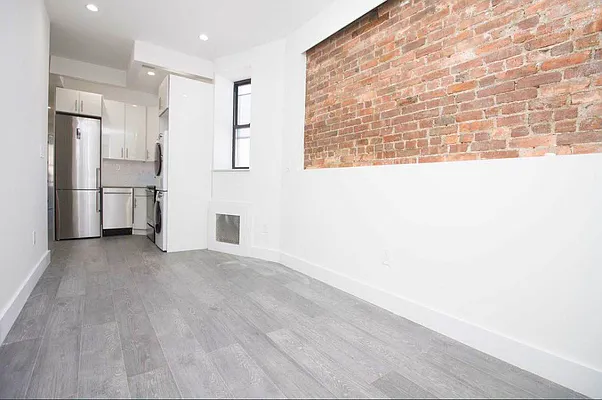 Rented by Ink Realty Services LLC | media 16