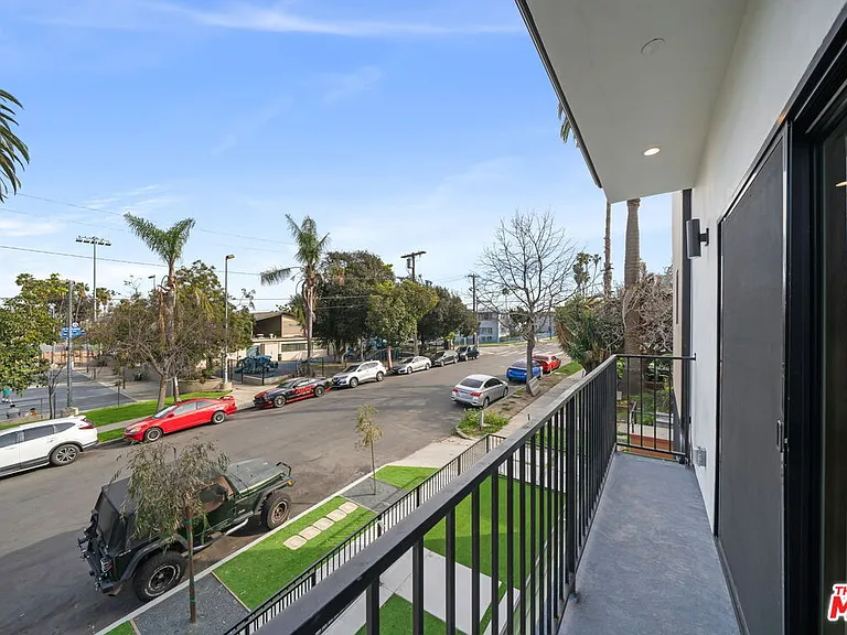 913 N Hobart Blvd #1/4 — Photo 9