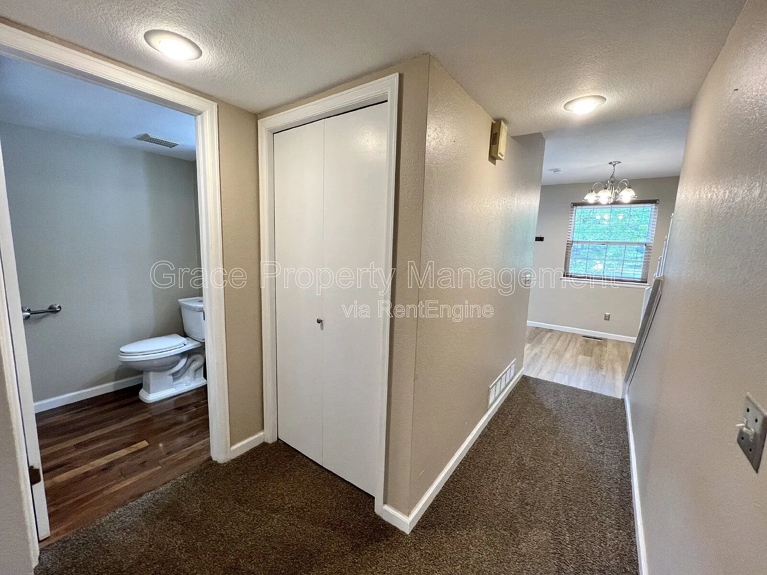 2 bed, 1.5 bath, 1776 sqft, $1,925 — Photo 4