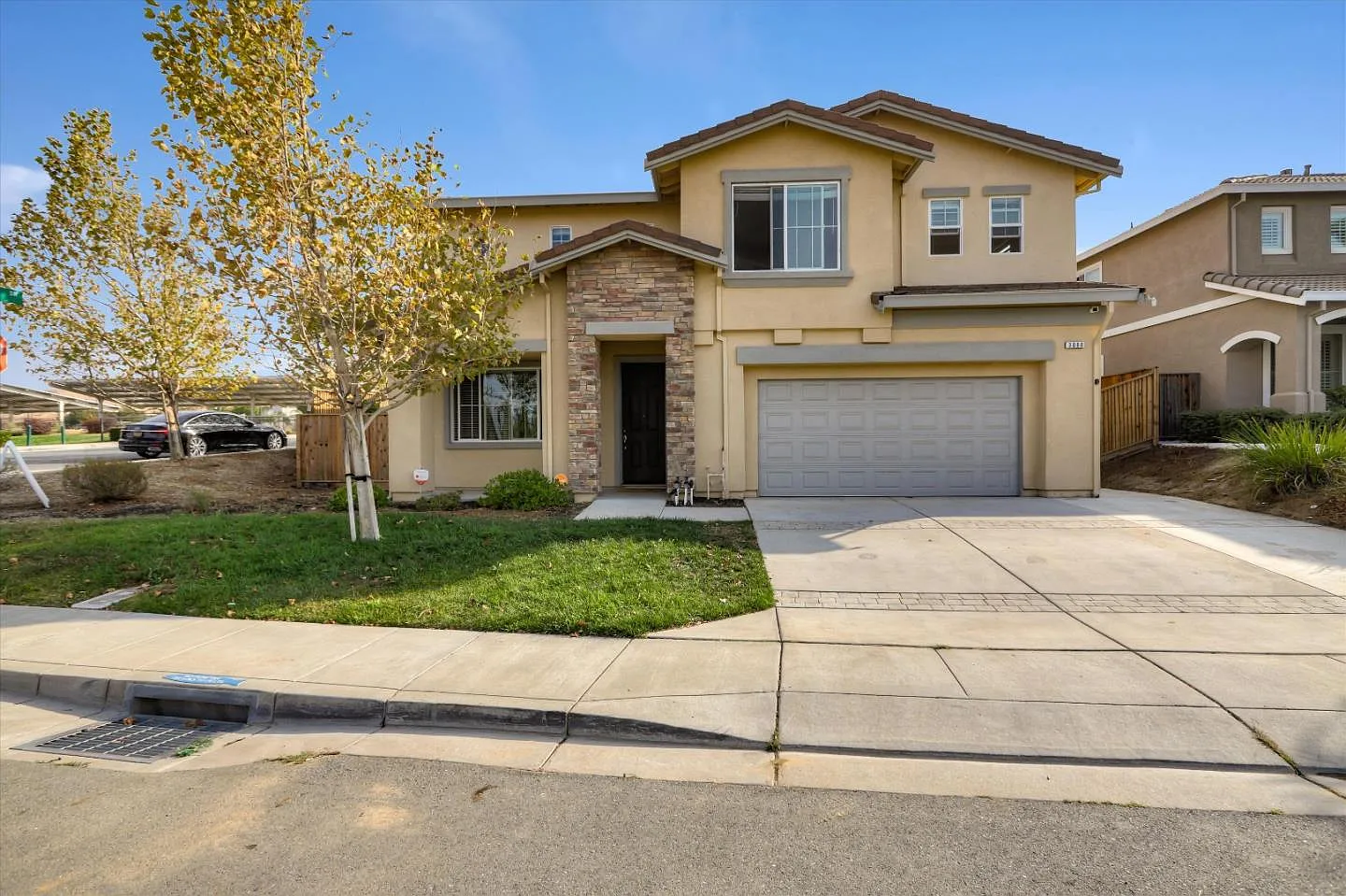 3000 Cortina Dr photo 1