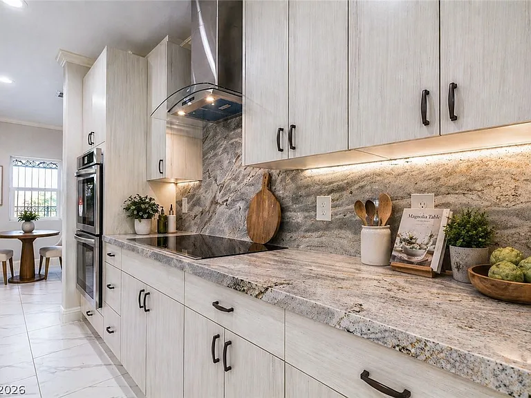 60 E Levi Ave — Photo 26
