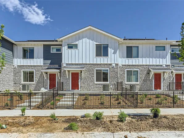 27613 E 1st Place, Aurora, CO 80018