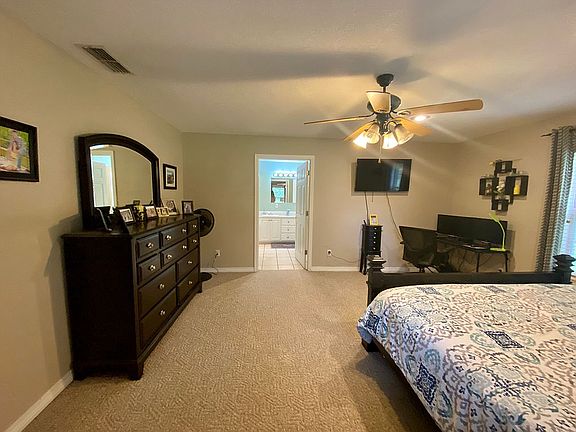 5th image of 146 Ashton Dr