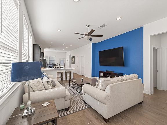 5th image of 7911 Coco Verde Dr