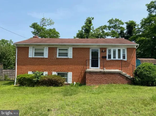 14107 Mathews Dr, Woodbridge, VA 22191
