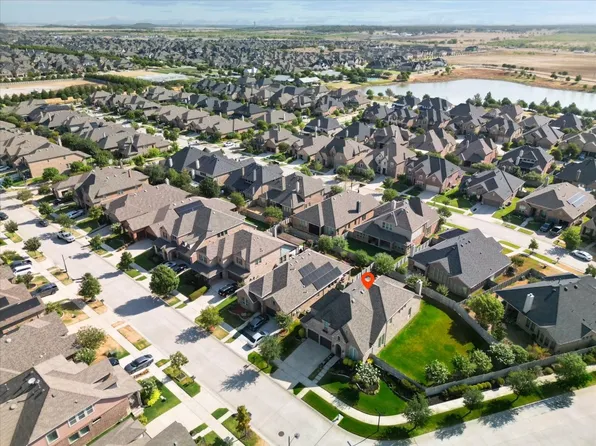 100 Lilypad Bnd, Northlake, TX 76226