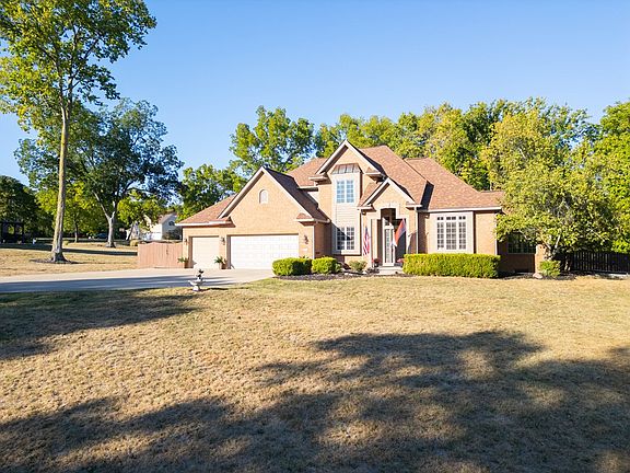 3rd image of 34 Yaples Orchard Dr