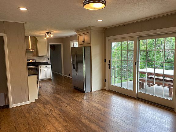 4th image of 115 Walnut Hills Dr