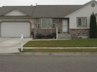 1018 S Ross Ave, Ammon, ID 83406
