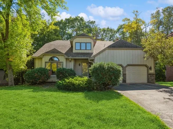 13025 56th Ave N, Plymouth, MN 55442