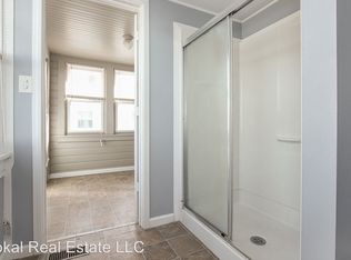 12520 Carrington Ave, Cleveland, OH 44135