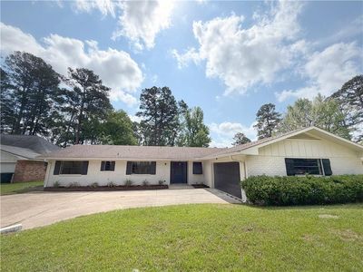 110 Deer Crk E, Pineville, LA, 71360