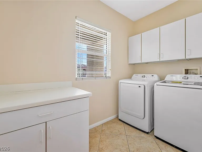 2155 Spurs Ct — Photo 13