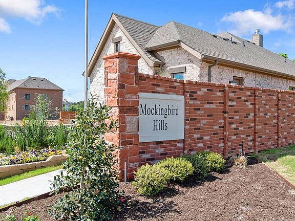 3rd image of 27 Old Crow Rd