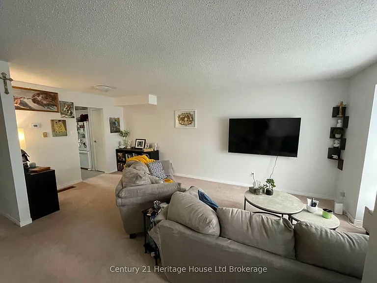 255 Lansdowne Ave W #2 — Photo 4