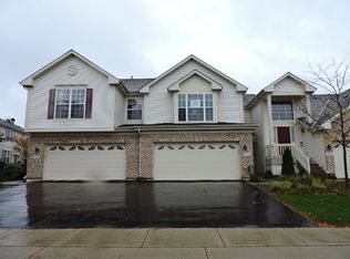 354 Lake Gillilan Way #354, Algonquin, IL 60102
