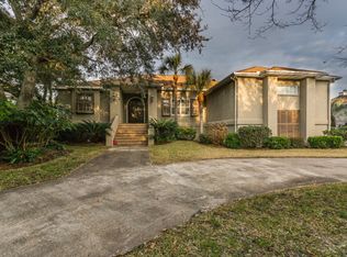 2309 Ocean Rd, Saint Simons Island, GA 31522