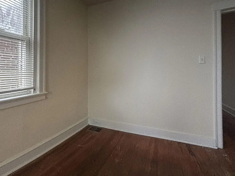 1236 E Price St — Photo 6