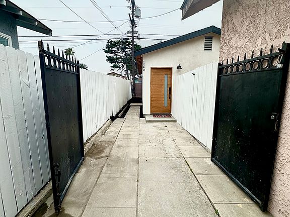 2nd image of 1440 W 69th St