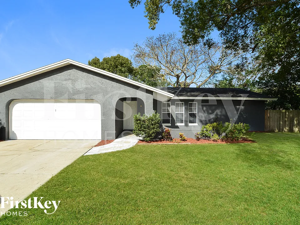 561 Hibiscus Rd