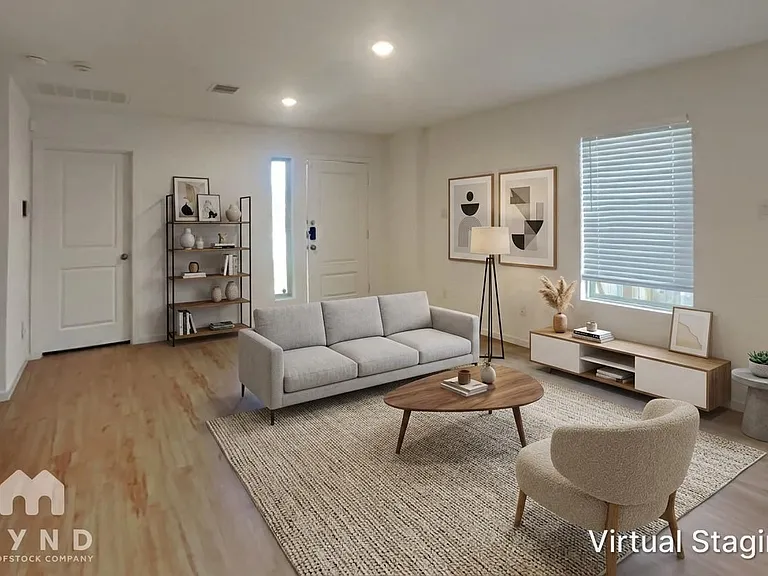 18515 Cepagatti Dr — Photo 2