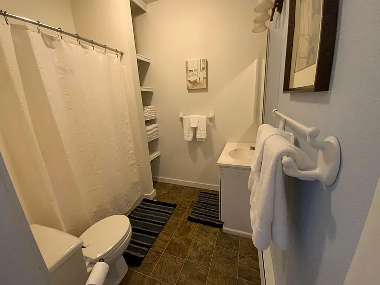 2619 Baker Ave #4 — Photo 11