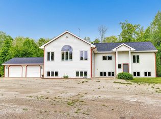 W746 County Road Vv, Seymour, WI 54165