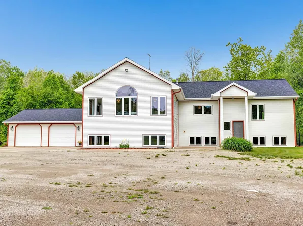 W746 County Road Vv, Seymour, WI 54165