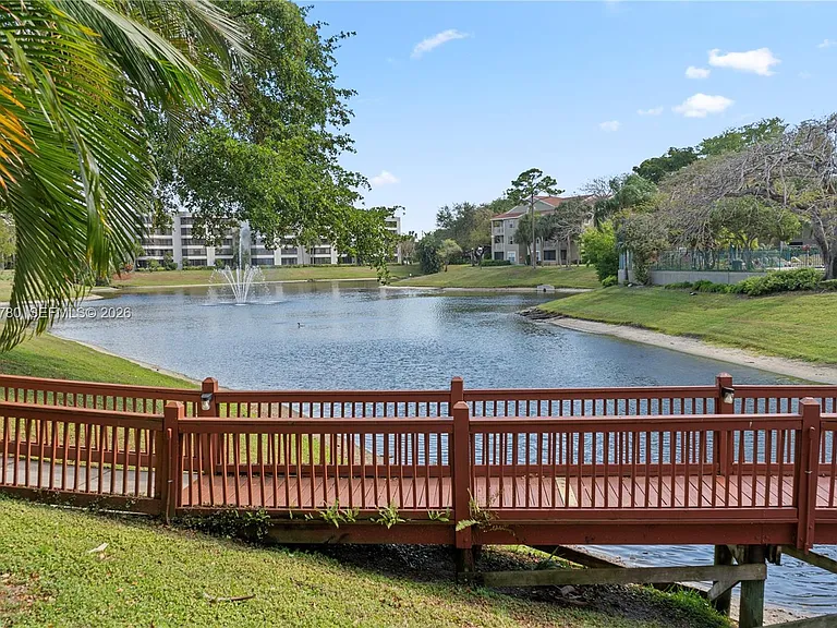 1725 Palm Cove Blvd #2205 — Photo 14