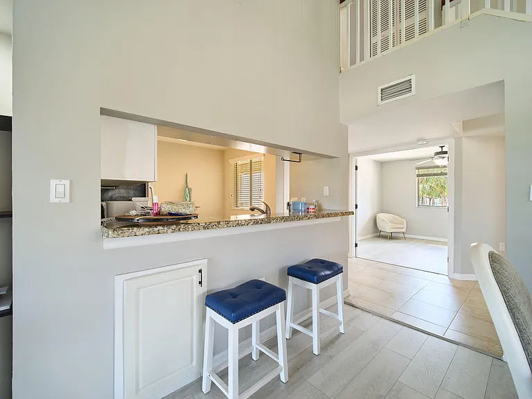13201 Glenmoor Dr — Photo 8