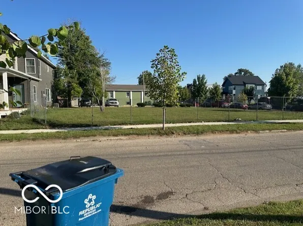 1912 Yandes St, Indianapolis, IN 46202