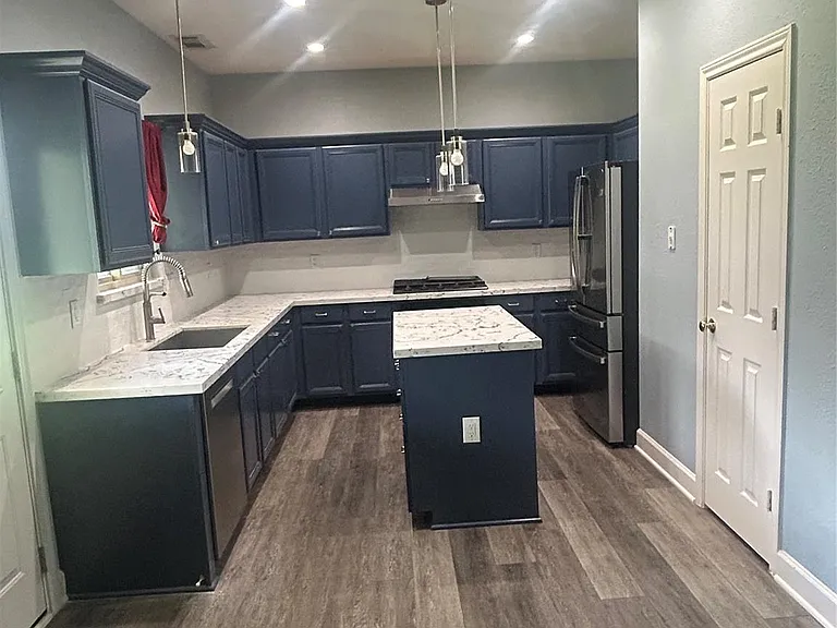 206 Cheswick Cir — Photo 12