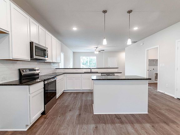 7th image of this home