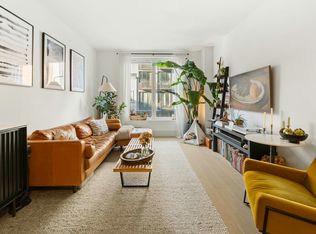 308 N 7th St #3B, Brooklyn, NY 11211
