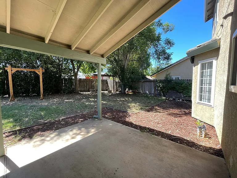9270 Emerald Crest Dr — Photo 13